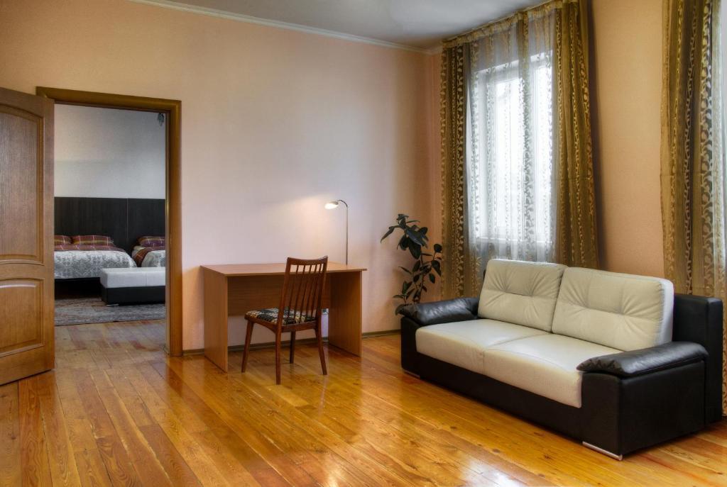 Guest House On Sadovaya Алматы Номер фото